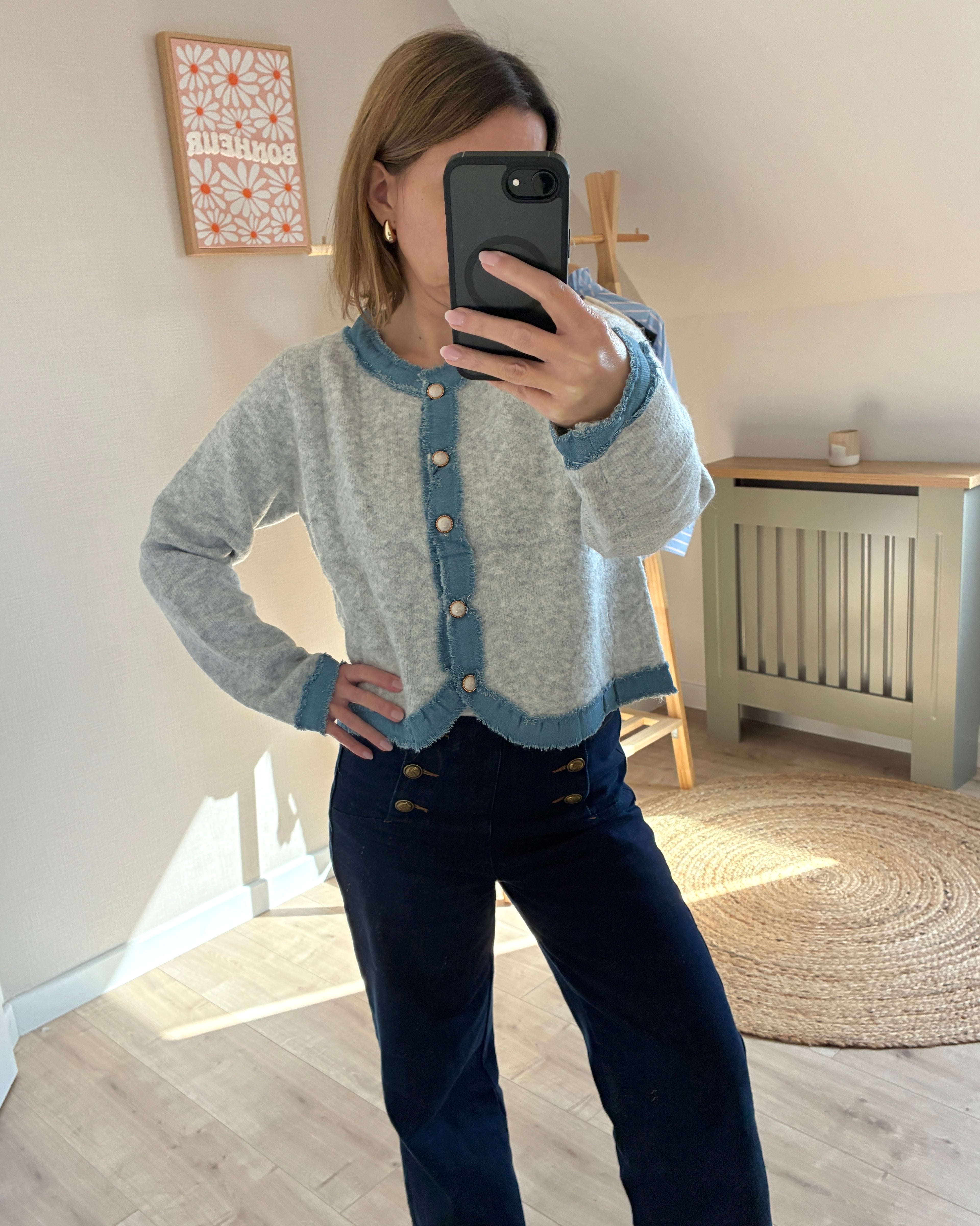 Gilet-gris-jeans