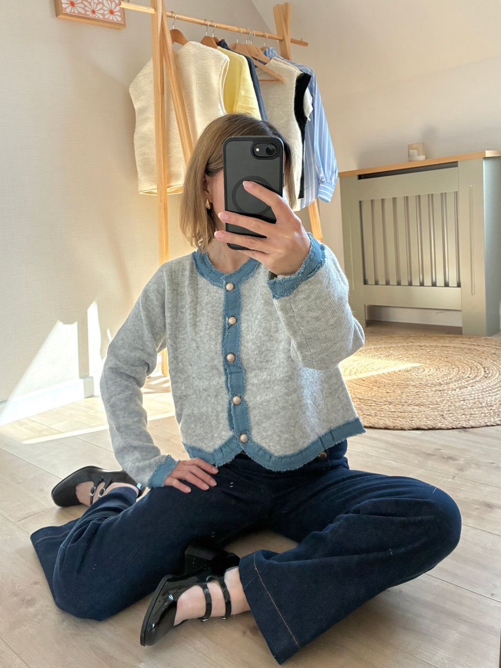 Gilet-gris-jeans