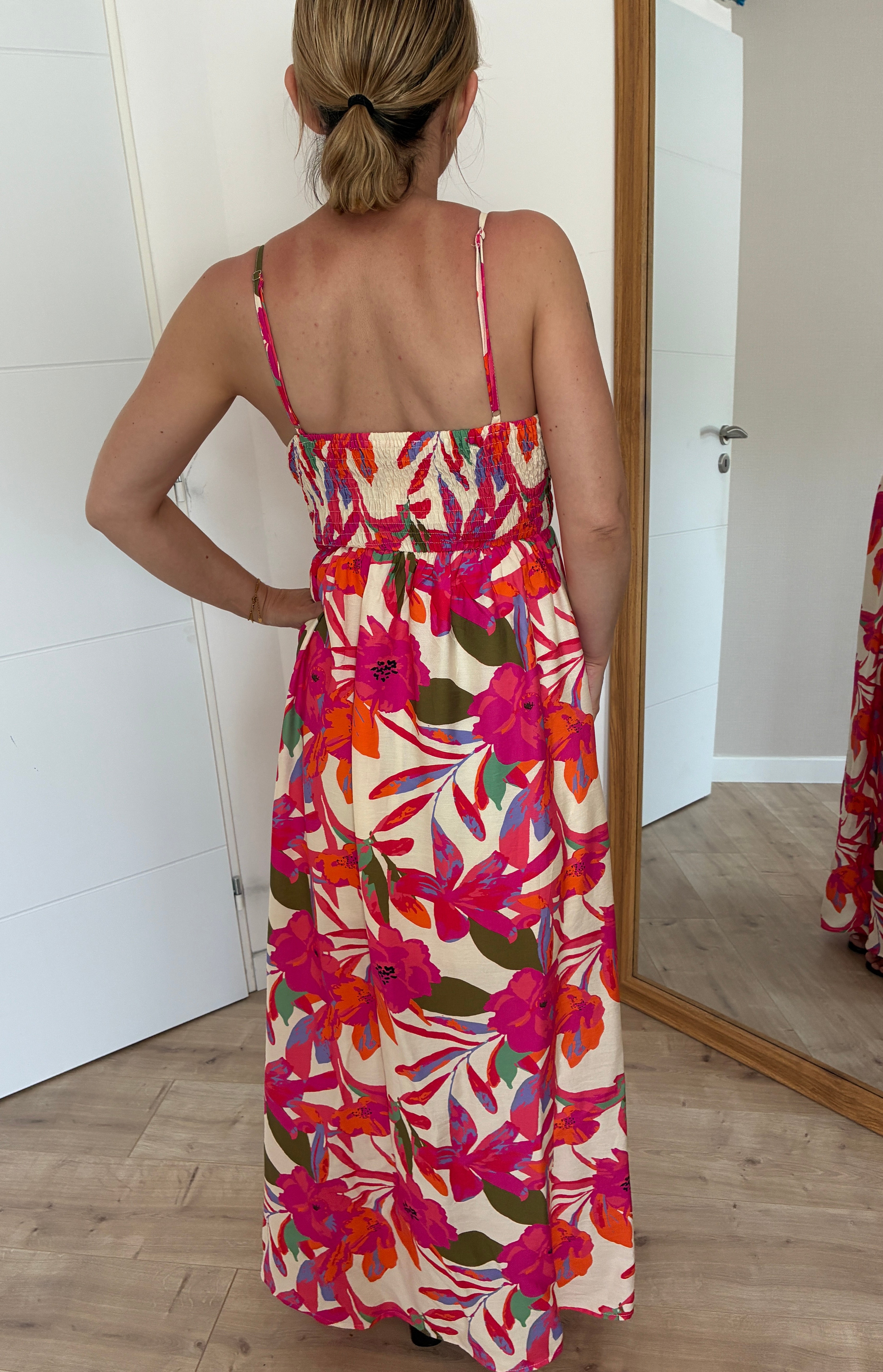 Robe fuchsia Perrine