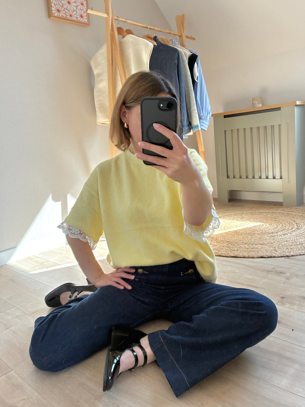 Pull-jaune-dentelle